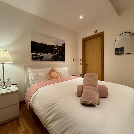 The Noko 2 Bedroom Apartment Central London By Wild London Bagian luar foto