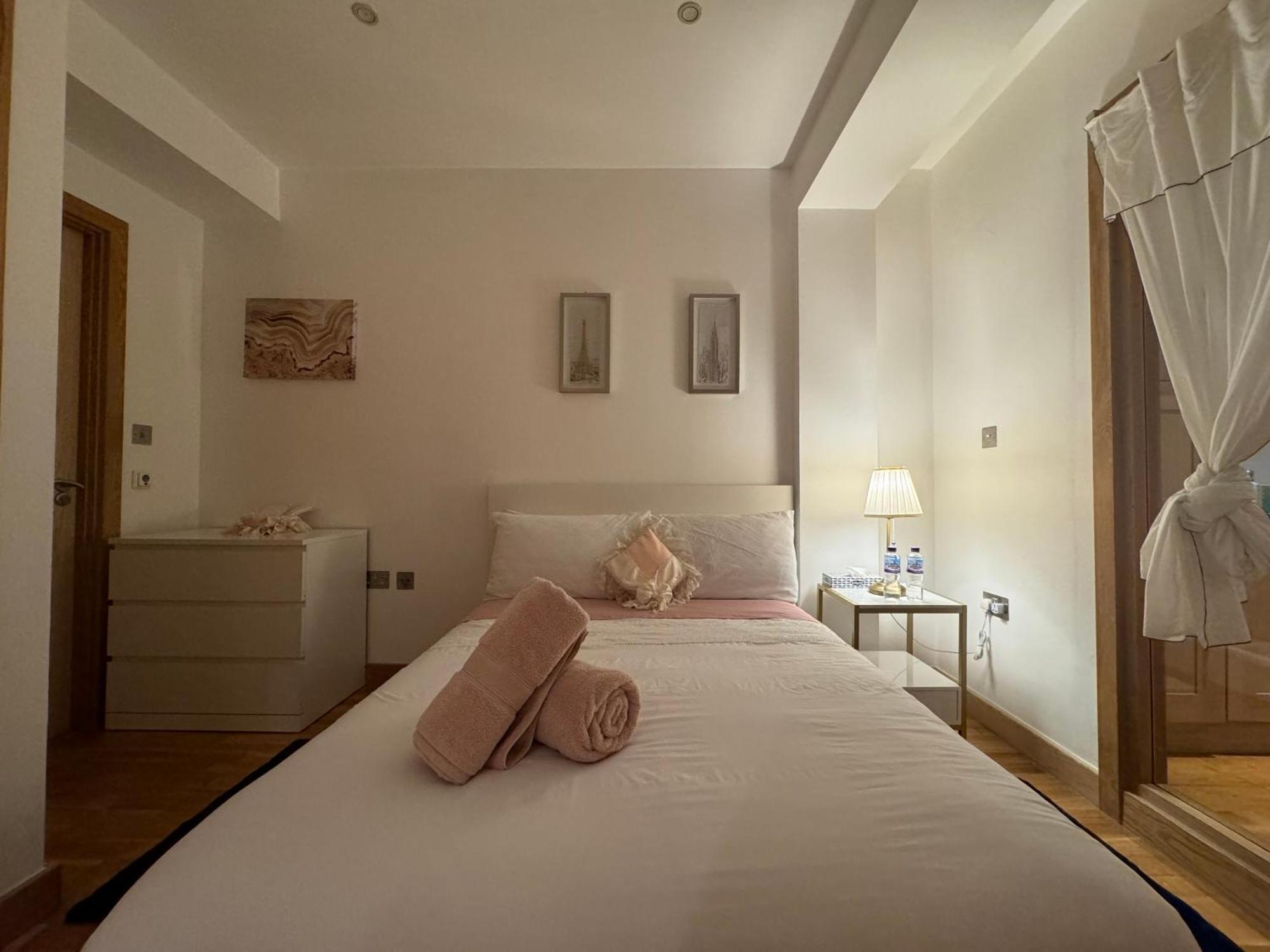 The Noko 2 Bedroom Apartment Central London By Wild London Bagian luar foto